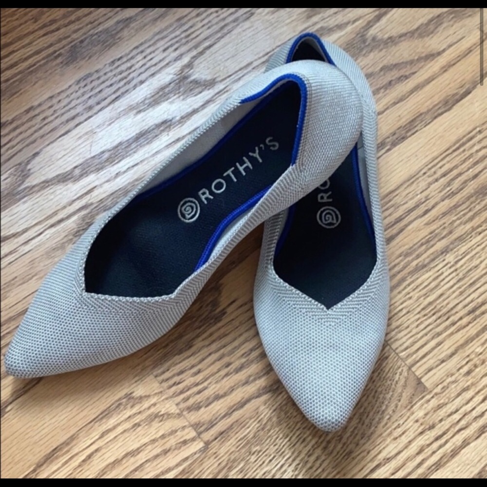 Rothy’s the pointed flats in flaxseed